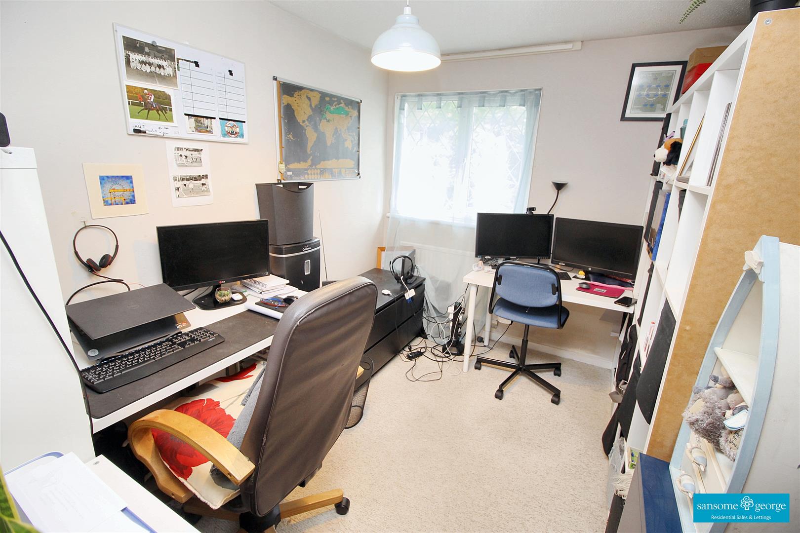 Devitt Close, Shinfield, Reading